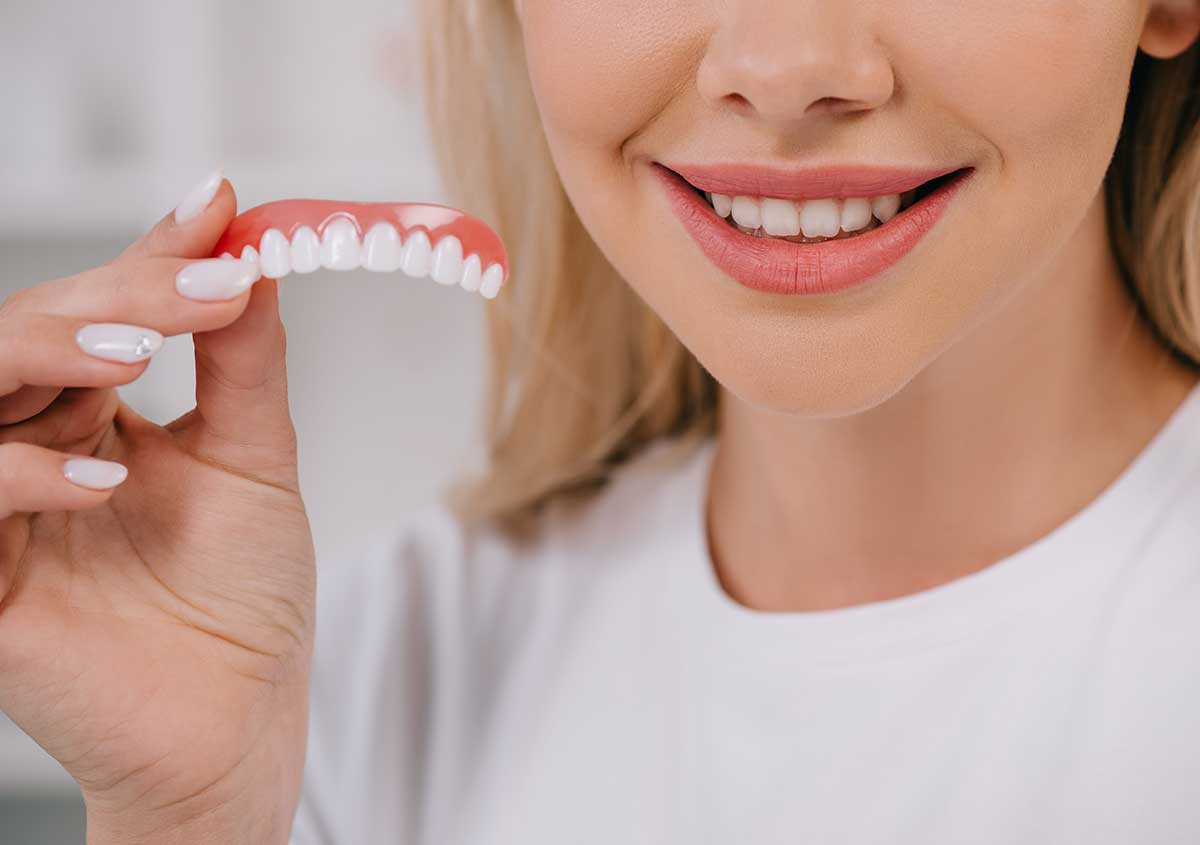 Dentist That Deal With Dentures in Glendale AZ Area